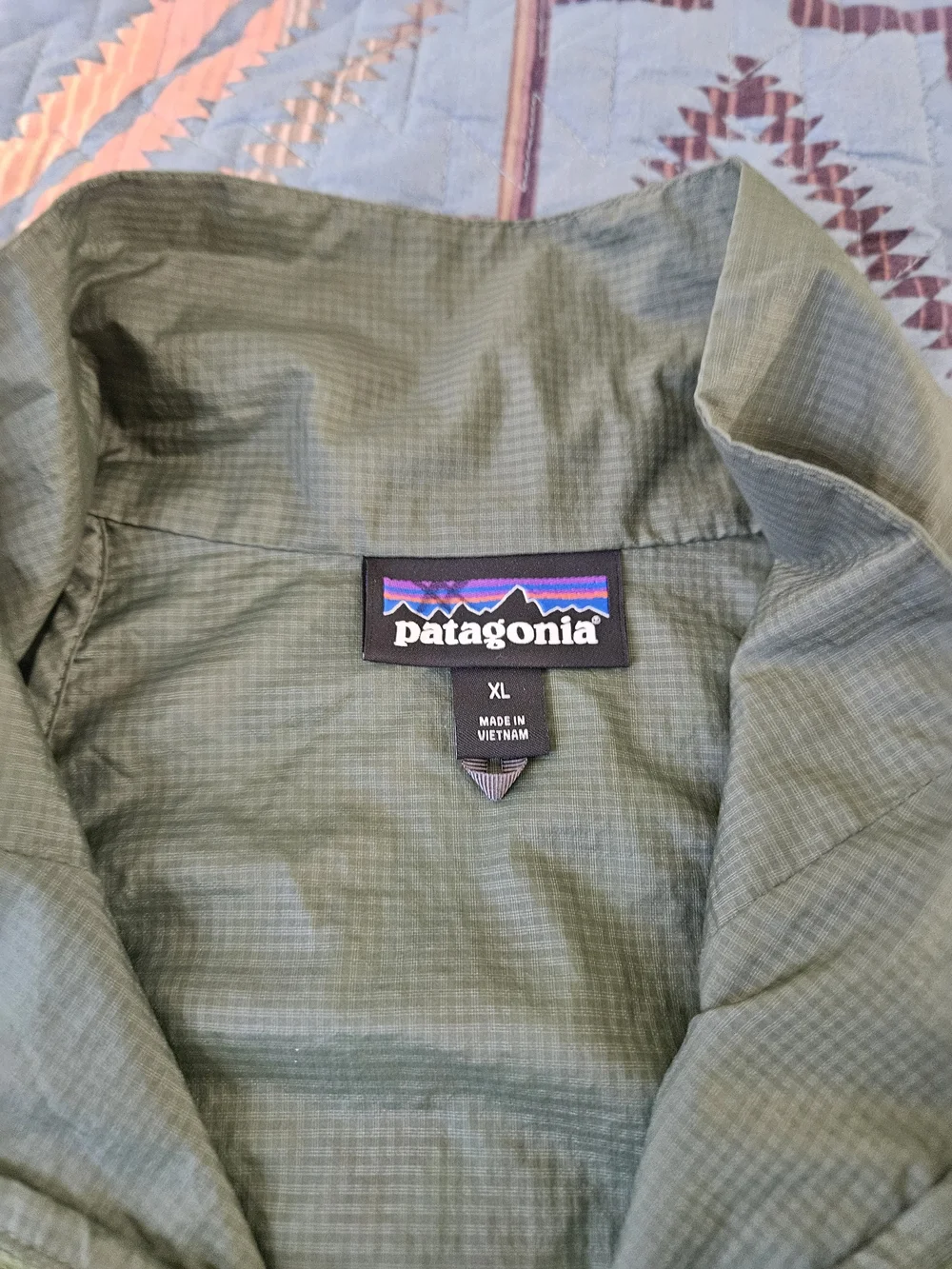 Patagonia Houdini Stash Half-Zip Windbreaker Pullover